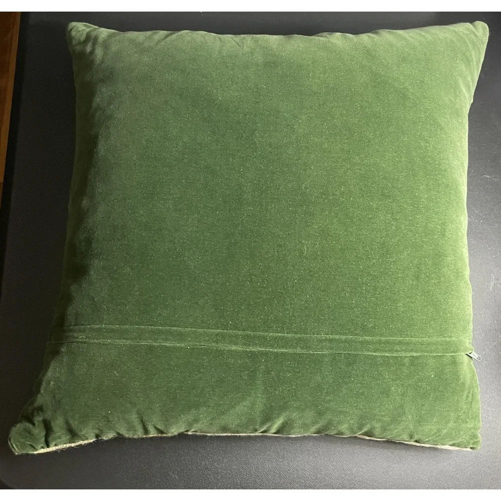 VTG Needlepoint Christmas Pillow Feather Insert 17